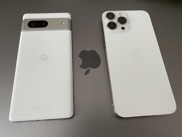 Google Pixel 7 and Apple iPhone 13 Pro Max